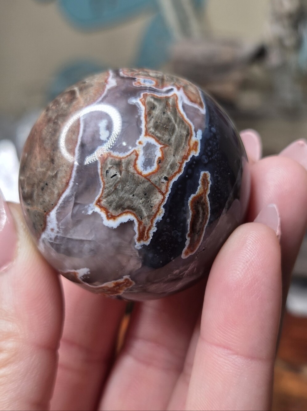 Volcano Agate Sphere (Uv Reactive) Stabilty